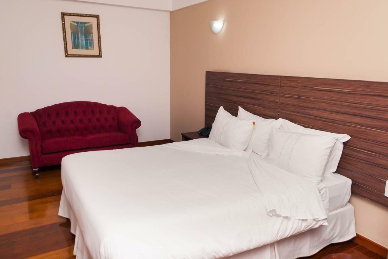 Abba Hotel Betim Luaran gambar